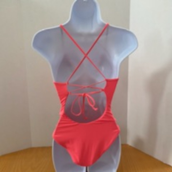 NEW BECCA Delilah Clare Plunge One-Piece Swimsuit - Picture 3 of 5